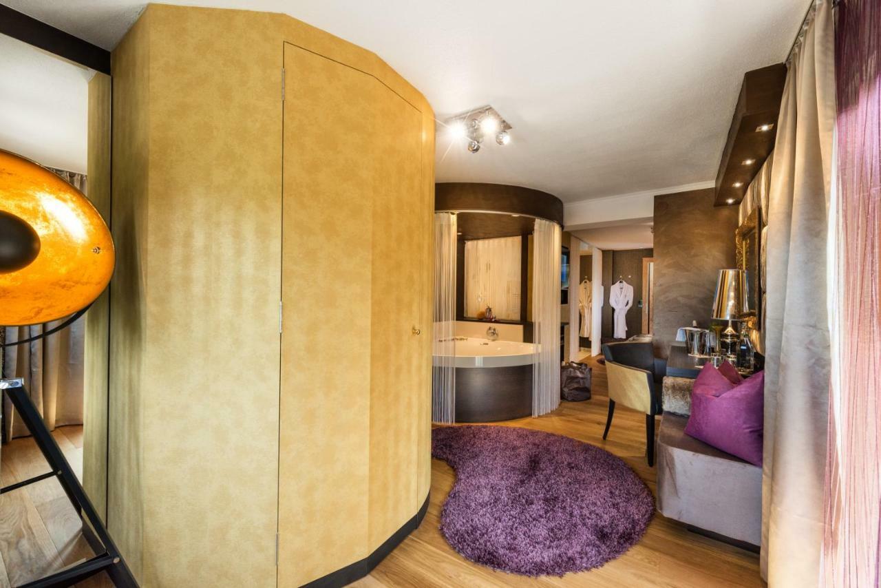 Hotel Winzer Wellness & Kuscheln Sankt Georgen im Attergau Ngoại thất bức ảnh
