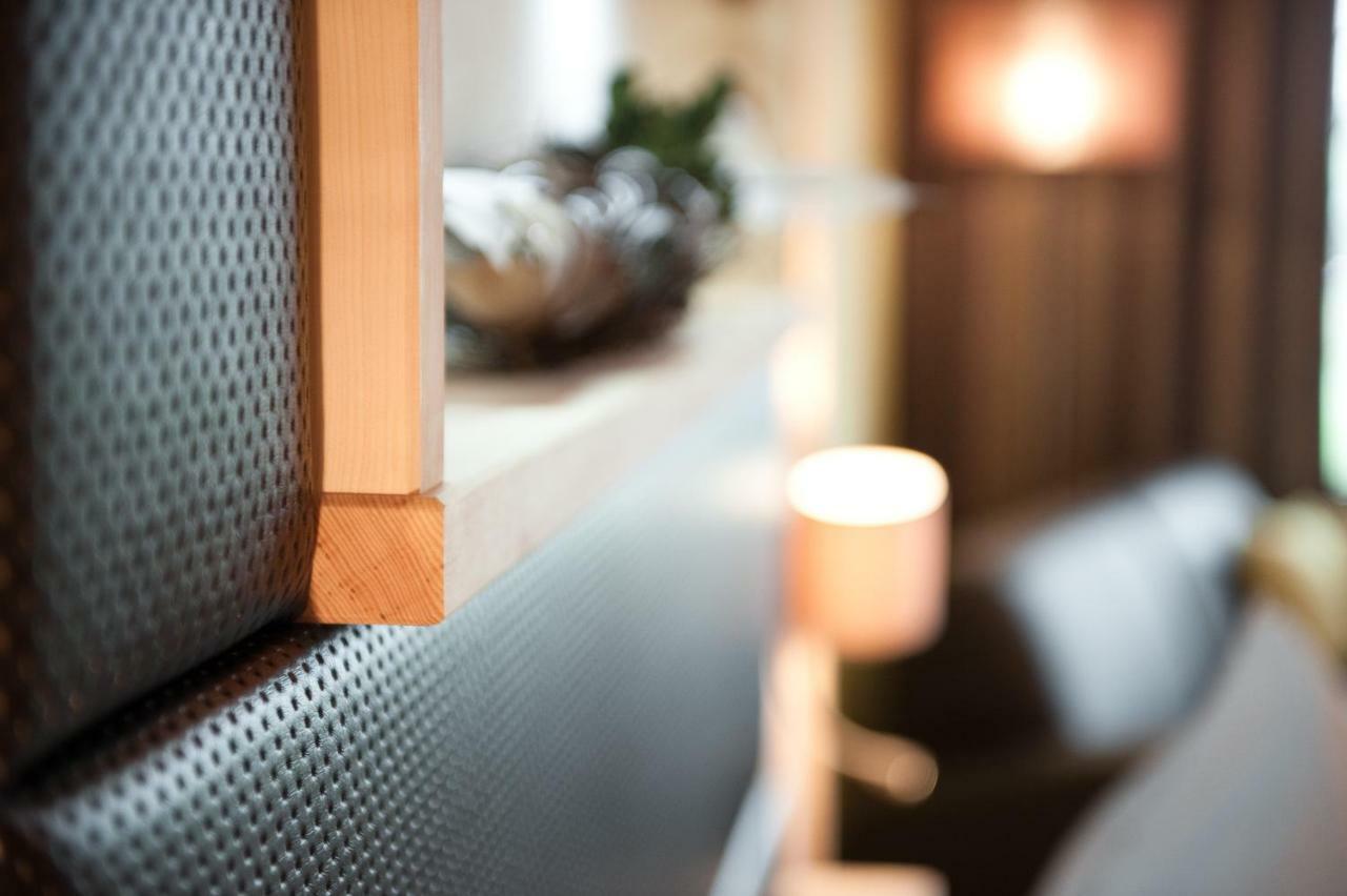 Hotel Winzer Wellness & Kuscheln Sankt Georgen im Attergau Ngoại thất bức ảnh